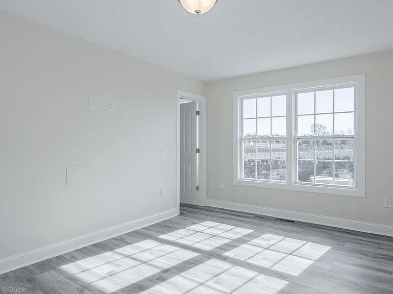 410 Pin Oak Dr NW — Photo 10