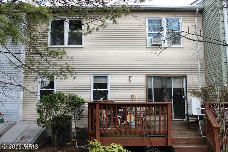 2nd image of 15017 Laurel Oaks Ln