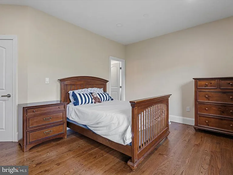 12107 Glen Mill Rd — Photo 21
