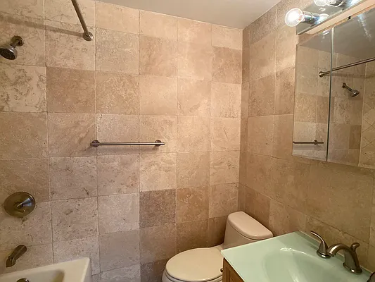 Rented by Tourma Realty LLC | media 51