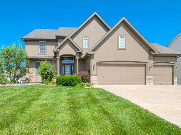 9624 N Arlington Ave, Kansas City, MO 64157