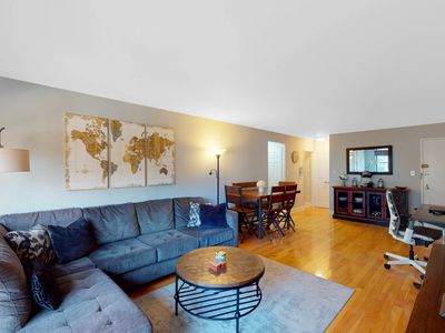 201 E 83rd St APT 6F, Manhattan, NY, 10028