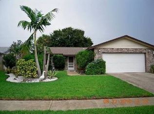 712 Walnut Dr, Melbourne, FL 32935