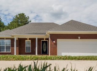 206 Chestnut Oak Cir, Owens Cross Roads, AL 35763