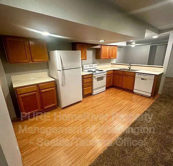 702 119th St S #B — Photo 1