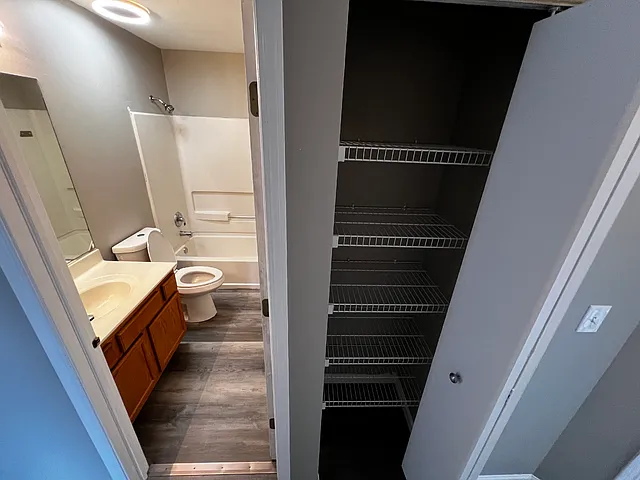 443 Rachel Cir — Photo 17
