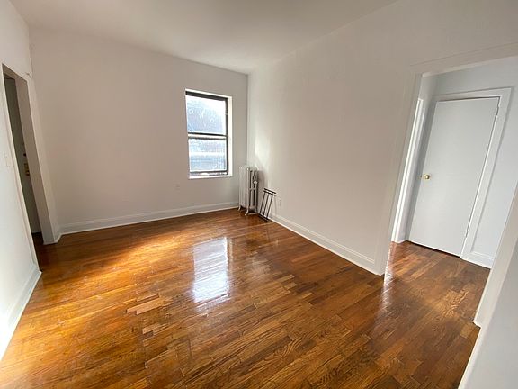 3rd image of 35-58 65th St APT 4A