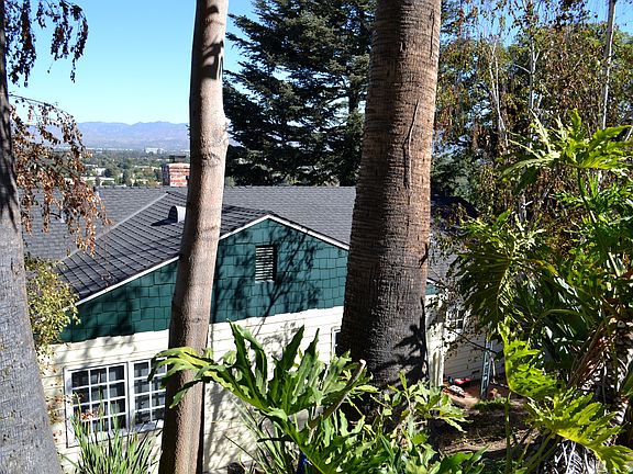 3rd image of 3863 Buena Park Dr