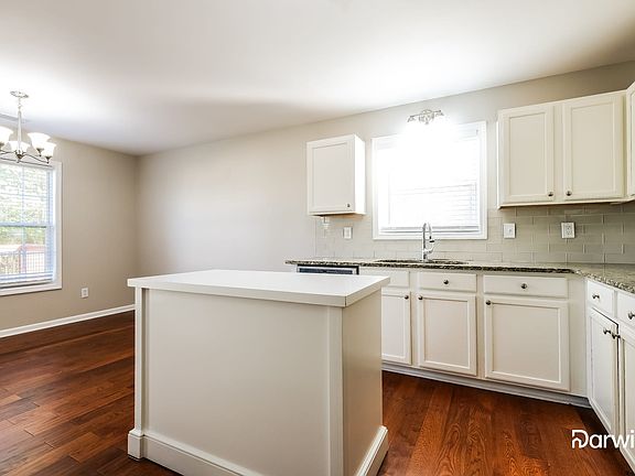 4th image of 3352 Summit Creek Ln
