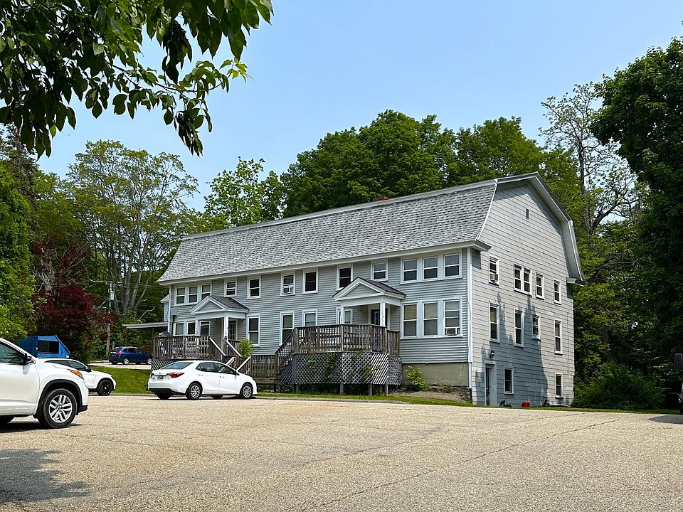 1st image of 100-102 Oak St #8