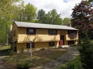 305 Loudville Rd, Easthampton, MA 01027