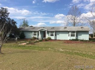 8221 E Shetland Ln, Floral City, FL 34436