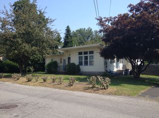 186 Stokes Ave, Stroudsburg, PA 18360