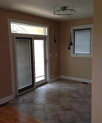 5th image of 241 Jeffreys Pl #241