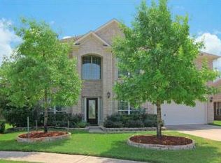 2203 Lake Wind Dr, Pearland, TX 77584