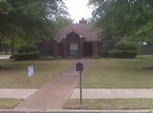 8602 Riverwood Farms Pkwy, Cordova, TN 38016