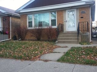 5849 N Kimball Ave, Chicago, IL 60659