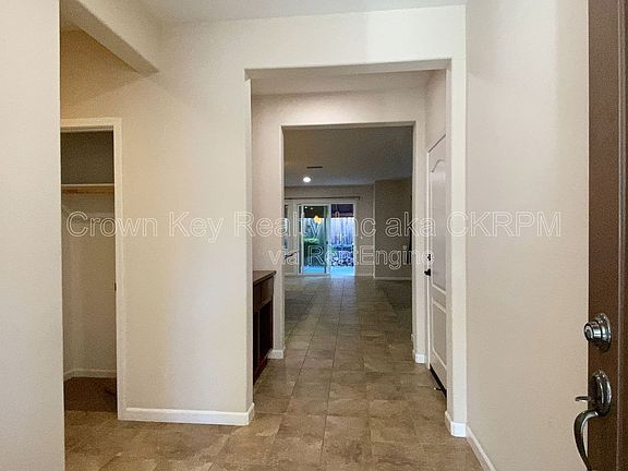 2nd image of 172 W Viola St