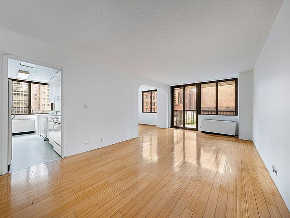 2nd image of 300 E 54th St APT 7K