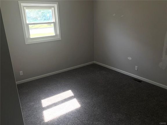 5th image of 101 Henderson Blvd