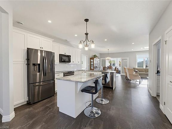 3rd image of 375 Mitchell Rd S #27