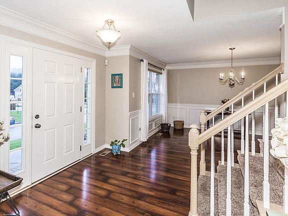 3rd image of 3143 Champions Trail Ln