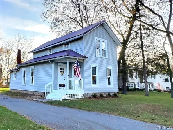 168 North St, Medina, NY 14103