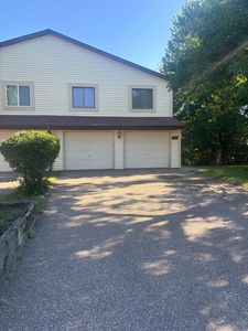 2506 Woodbridge St, Roseville, MN, 55113