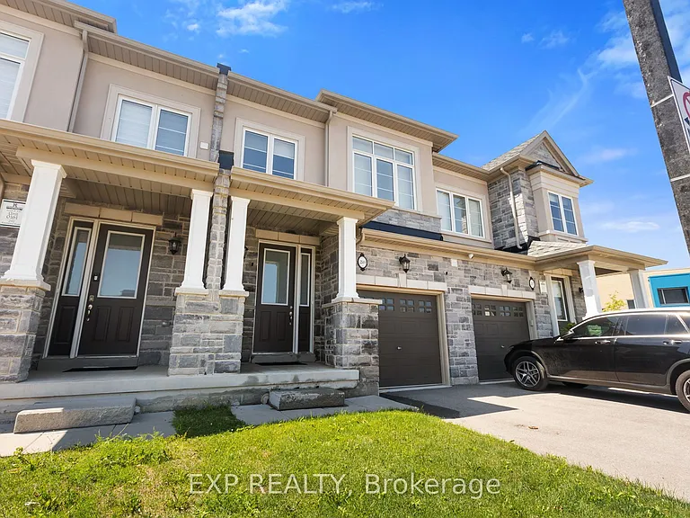 289 Raymond Rd — Photo 1