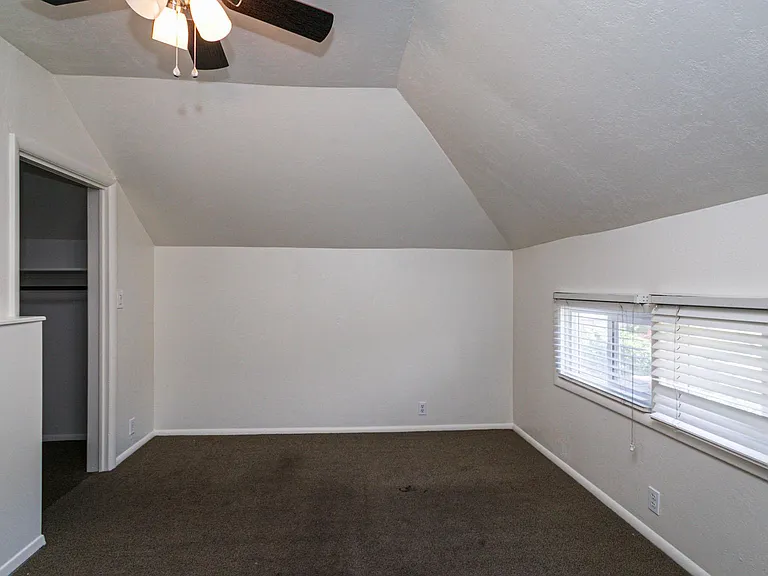 84 R St #2 — Photo 10
