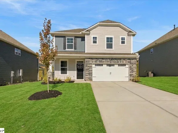 10 Gateway Dr, Central, SC 29630