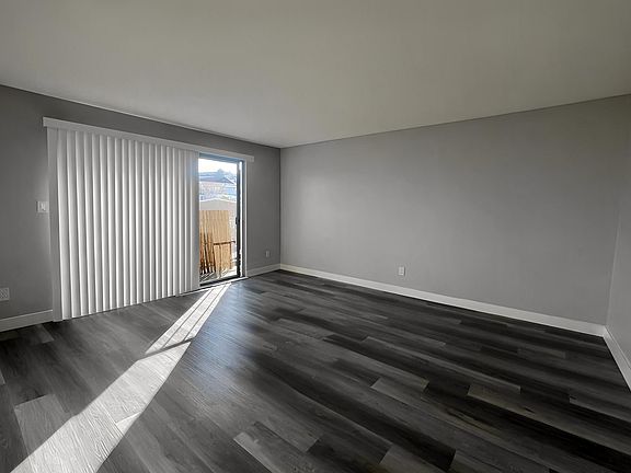 2nd image of 00-2315 S Grand Ave #12