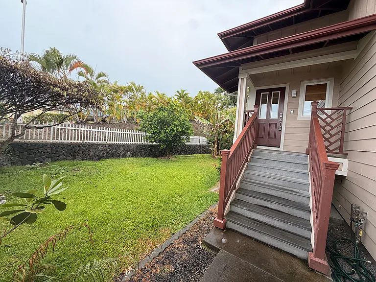 75-679 Lalii Pl — Photo 4