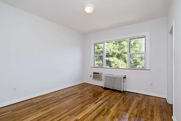 Rented by Compass | media 18