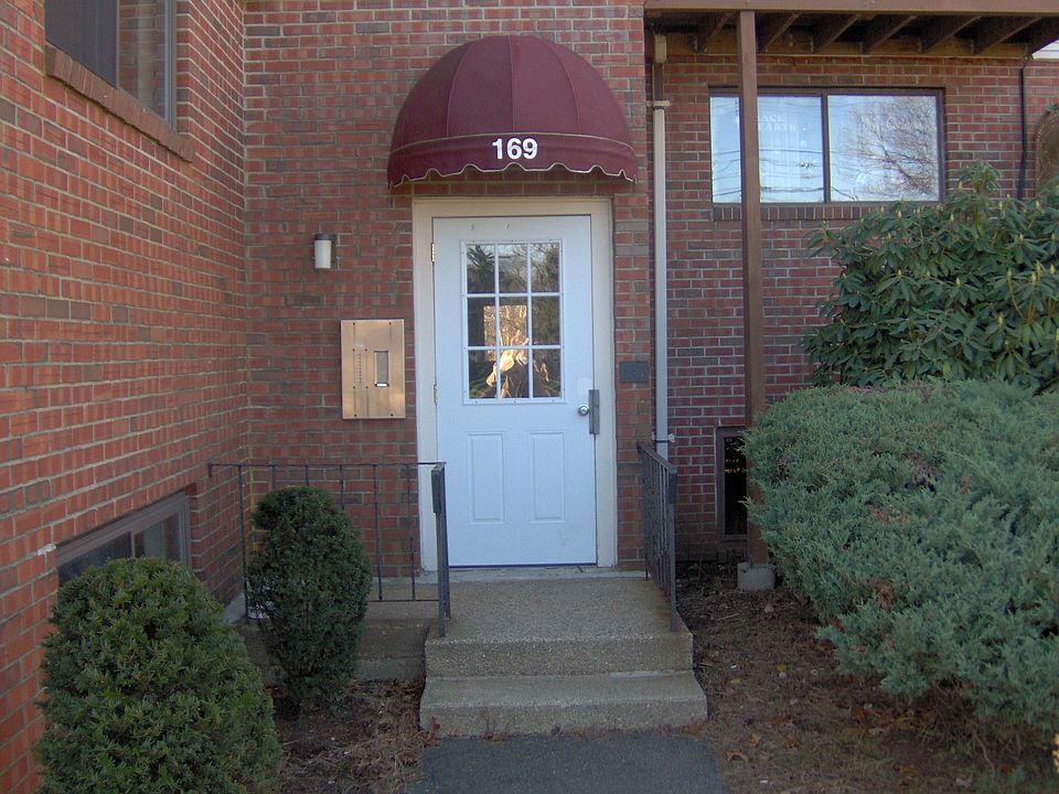 1st image of 169 South St APT 12