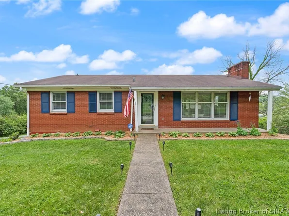 7425 Thomas Avenue NE, Lanesville, IN 47136