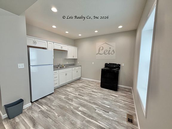 4th image of 11 E Water St APT 1-A