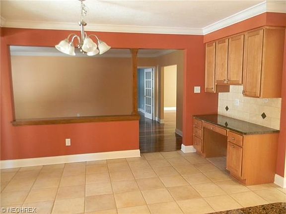 4th image of 2176 Georgia Dr