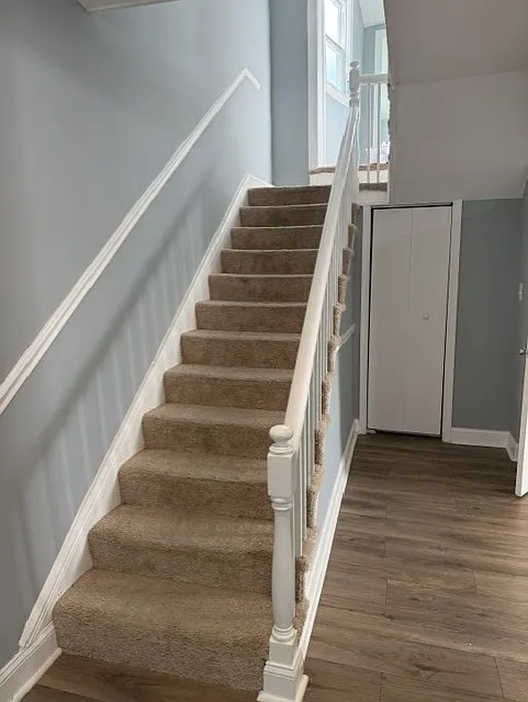 5 bed, 2036 sqft, $2,200 — Photo 4