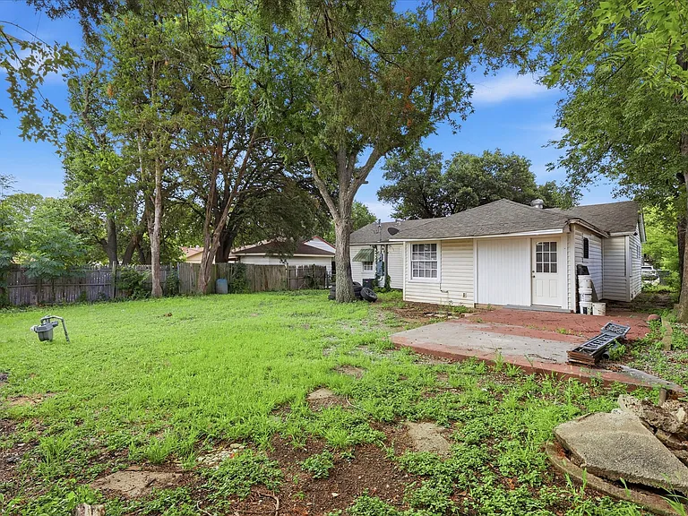 3523 Dutton Dr — Photo 13