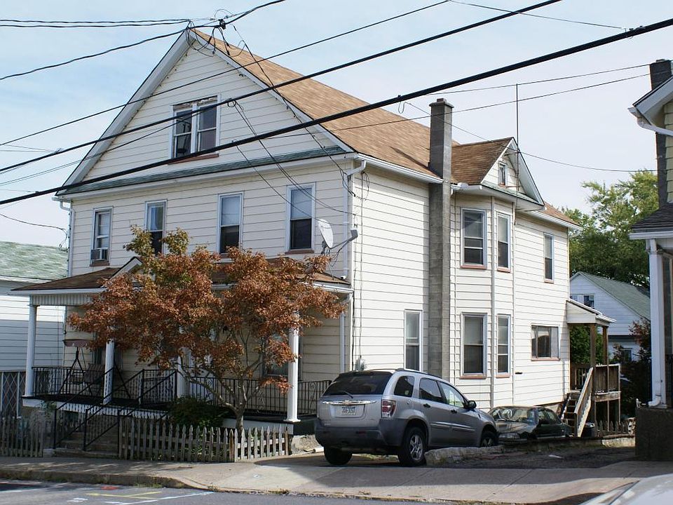 2nd image of 66 Hillside Ave