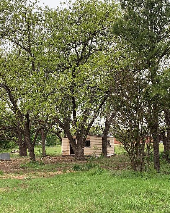 2nd image of 717 7th St Lot 1