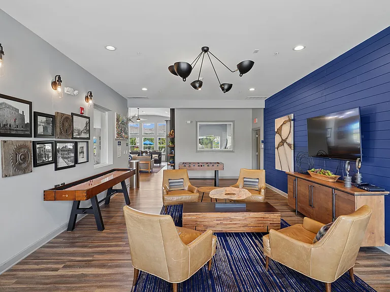 Highland Ridge — Photo 13