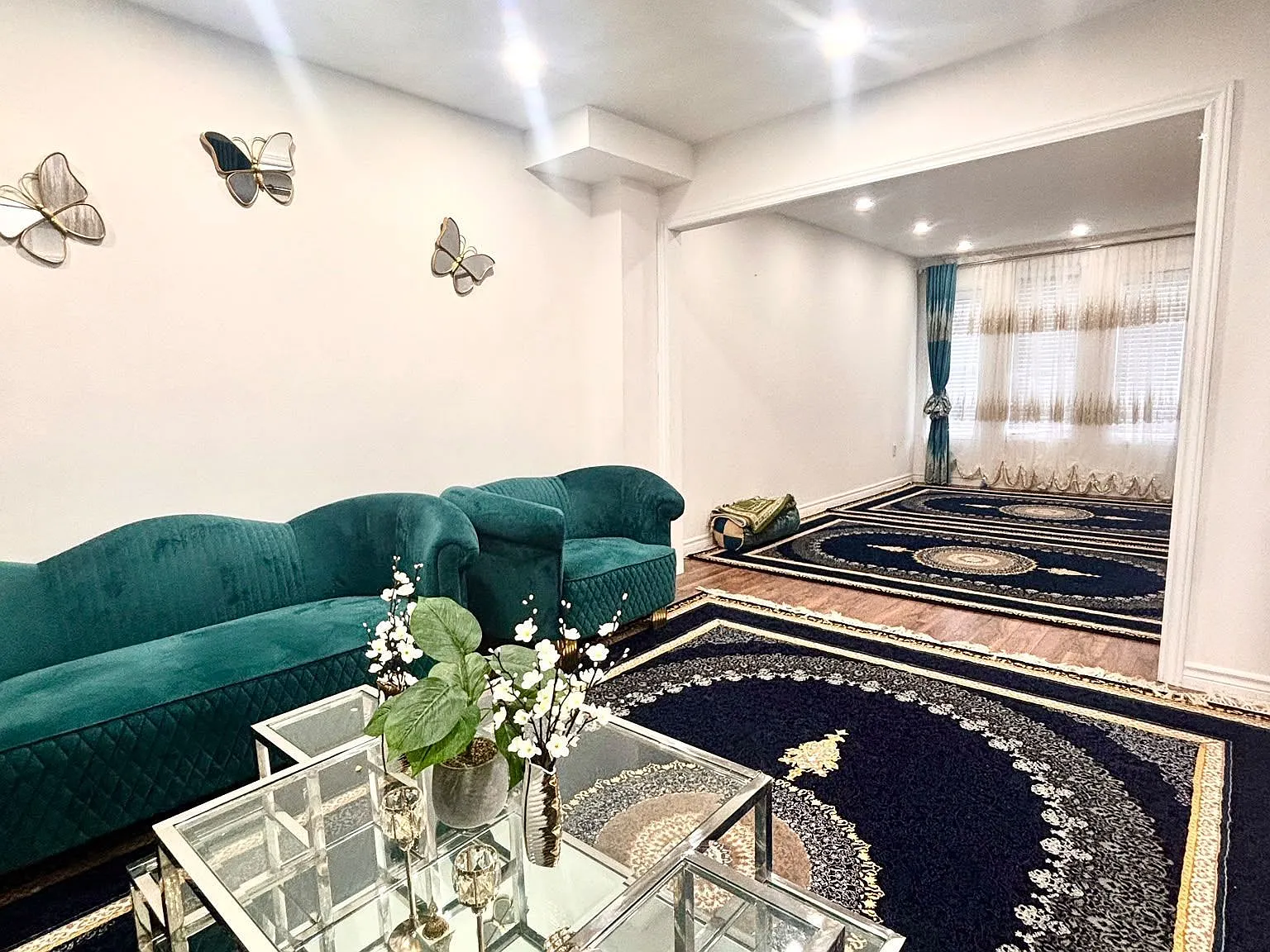 4 bed, $3,300 — Photo 4