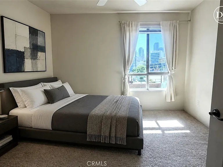 100 S Alameda #206 — Photo 7