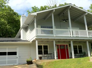 7 S Lake Dr, Hillsboro, MO 63050