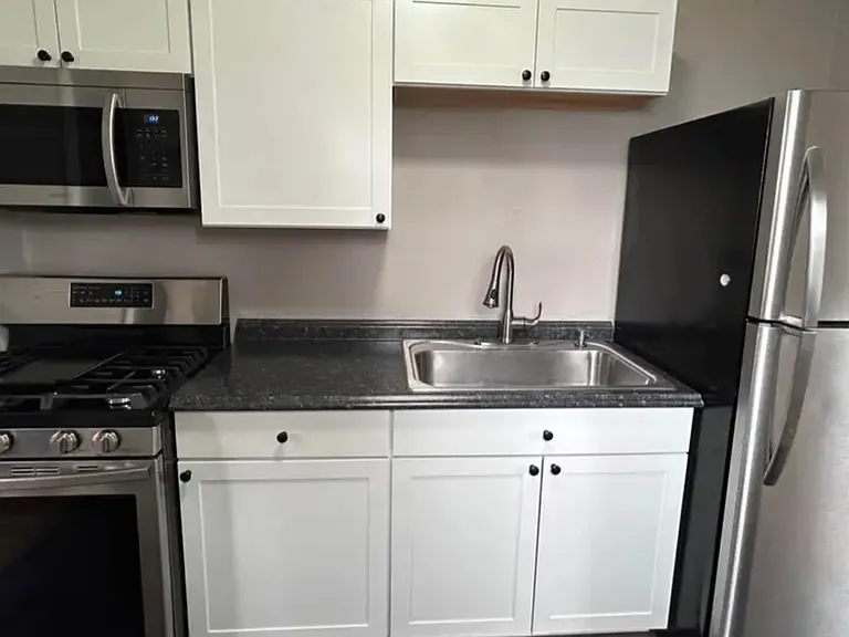 631 Mulberry Ave #631 — Photo 10