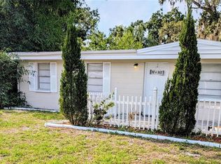 1906 E 98th Ave, Tampa, FL 33612