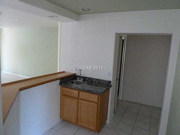 5th image of 8911 Fort Crestwood Dr