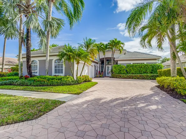 8814 Lakes Boulevard, West Palm Beach, FL 33412